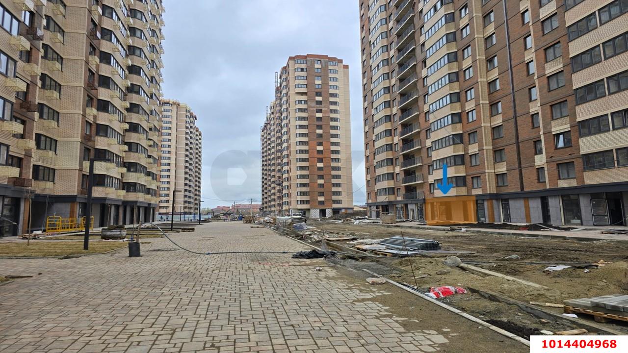 Фото №2: Торговое помещение 73 м² - Краснодар, жилой комплекс Лучший, 