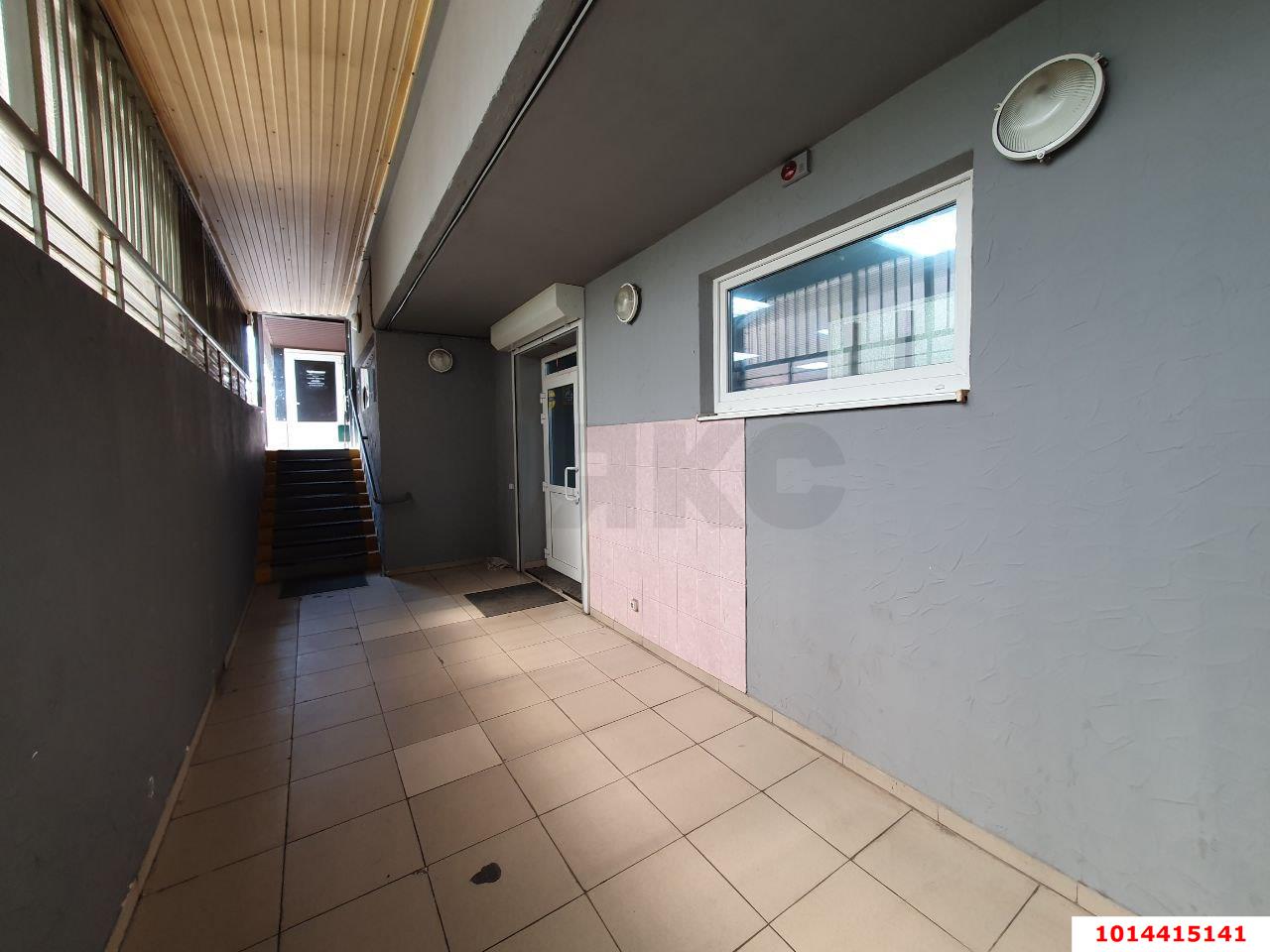 Фото №8: Торговое помещение 117 м² - Берёзовый, Витаминкомбинат, ул. 2-я Целиноградская, 38/1