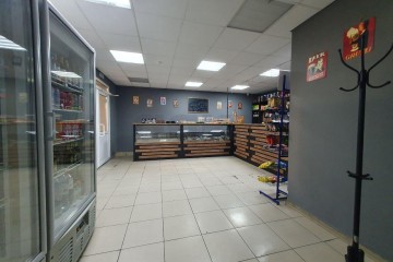 Фото №5: Торговое помещение 117 м² - Берёзовый, мкр. Прикубанский внутригородской округ, ул. 2-я Целиноградская, 38/1