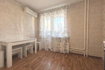 Фото №4: 1-комнатная квартира 37 м² - Краснодар, мкр. Восточно-Кругликовский, ул. им. Героя Яцкова И.В., 20