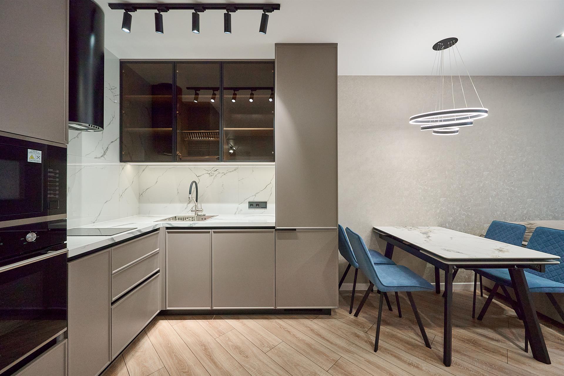 Фото №1: 1-комнатная квартира 57 м² - Краснодар, Карасунский внутригородской округ, Хлопчато-бумажный Комбинат, мкр. жилой комплекс Элегант, ул. Старокубанская, 137/1