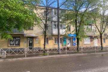 Фото №1: 2-комнатная квартира 44 м² - Краснодар, мкр. Камвольно-суконный Комбинат, ул. Сормовская, 18