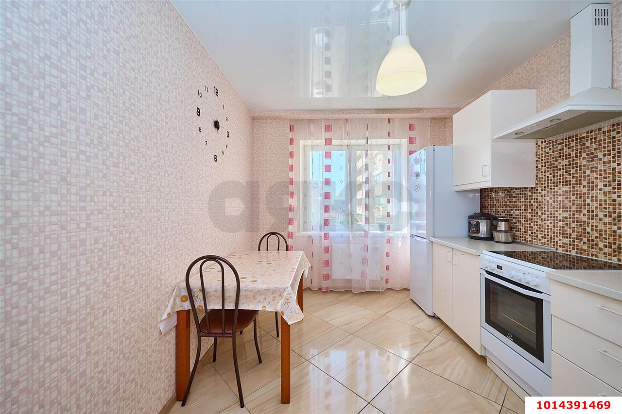 Фото №2: 1-комнатная квартира 38 м² - Краснодар, жилой комплекс Солнечный Парк, ул. имени Симиренко, 37к2