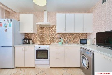 Фото №1: 1-комнатная квартира 38 м² - Краснодар, мкр. жилой комплекс Солнечный Парк, ул. имени Симиренко, 37к2