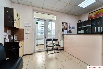 Фото №5: Торговое помещение 167 м² - Краснодар, мкр. Центральный, ул. Кубанская Набережная, 37