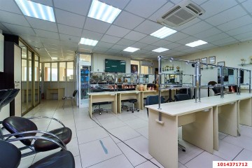 Фото №4: Торговое помещение 167 м² - Краснодар, мкр. Центральный, ул. Кубанская набережная, 37