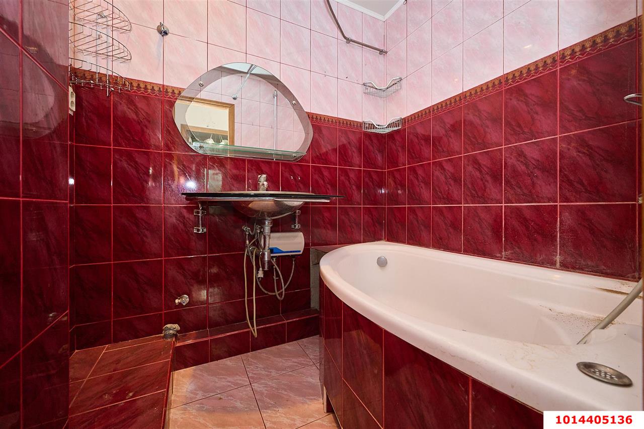 Фото №11: 2-комнатная квартира 58 м² - Краснодар, Центральный, ул. Коммунаров, 57