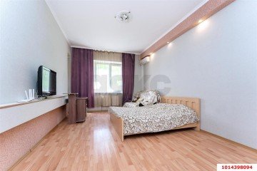 Фото №1: 1-комнатная квартира 49 м² - Краснодар, мкр. Восточно-Кругликовский, ул. Черкасская, 97
