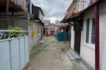 Фото №5: 3-комнатная квартира 52 м² - Краснодар, мкр. Центральный, ул. Горького, 129