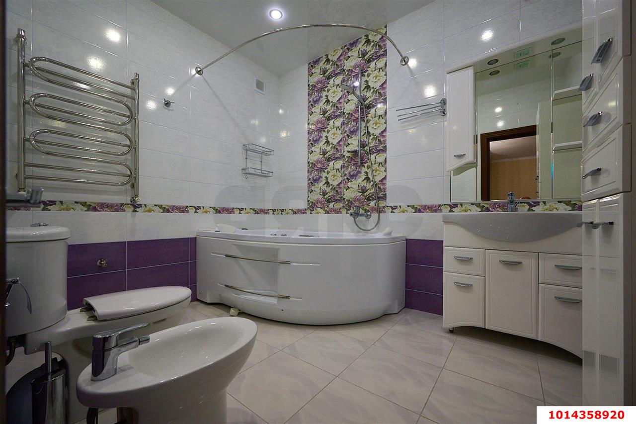 Фото №9: Дом 266 м² + 6.38 сот. - Краснодар, 2-я Площадка, пр-д 2-й  Ивана Сусанина, 3