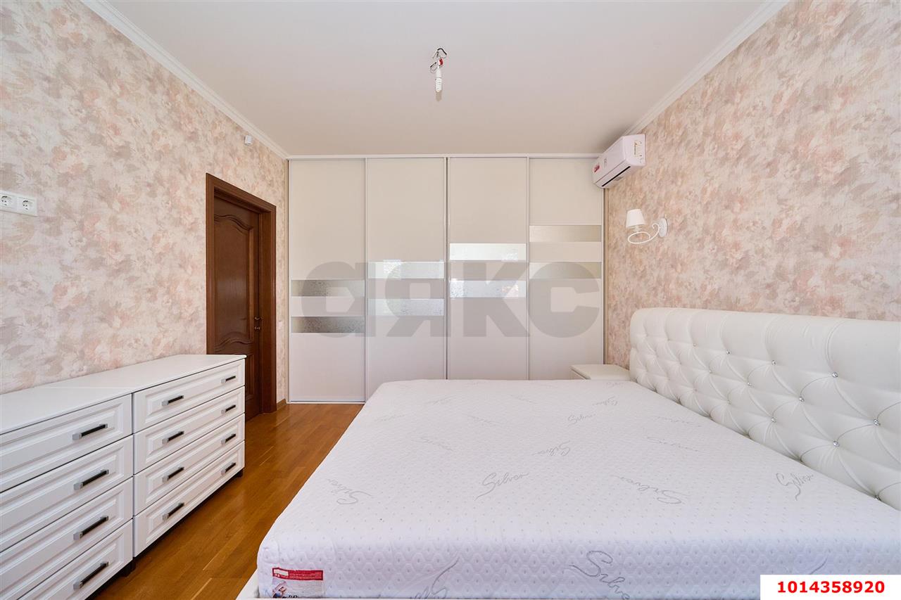 Фото №8: Дом 266 м² + 6.38 сот. - Краснодар, Прикубанский внутригородской округ, мкр. 2-я Площадка, пр-д 2-й  Ивана Сусанина, 3