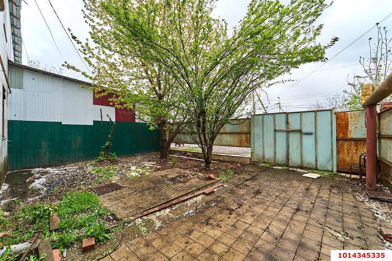 Фото №3: Дом 118 м² + 4 сот. - Российский, Прикубанский внутригородской округ, ул. имени В.М. Комарова, 43