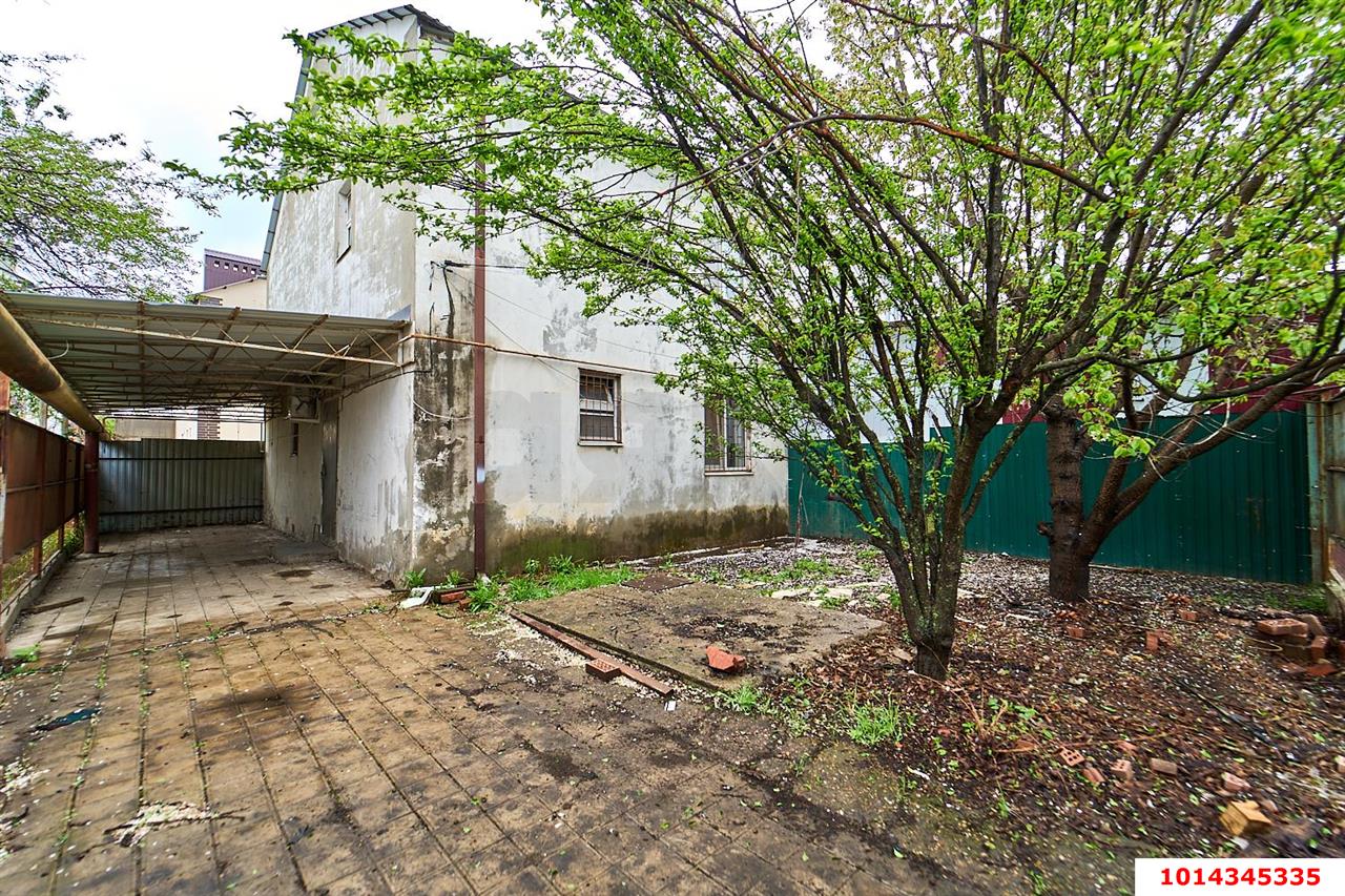 Фото №1: Дом 118 м² + 4 сот. - Российский, Прикубанский внутригородской округ, ул. имени В.М. Комарова, 43
