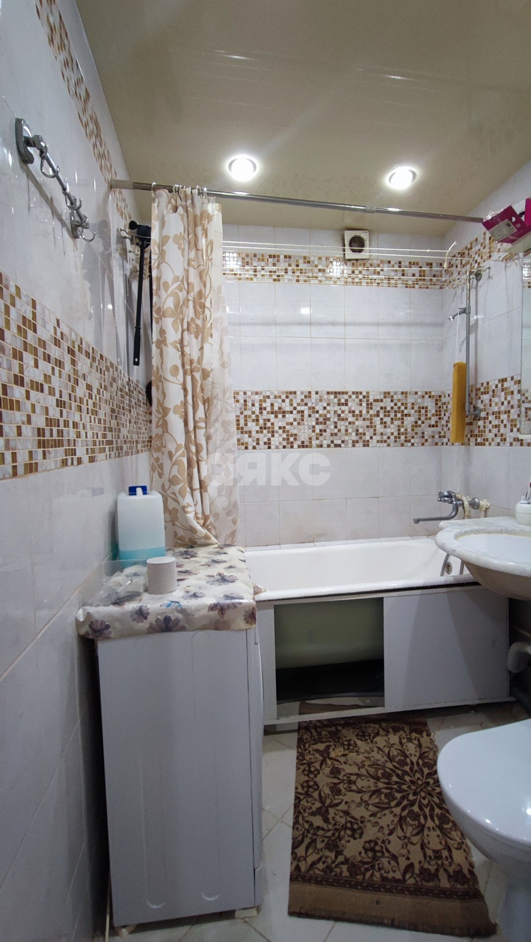 Фото №12: 1-комнатная квартира 37 м² - Волгоград, 134-й, ул. 51-й Гвардейской Дивизии, 44