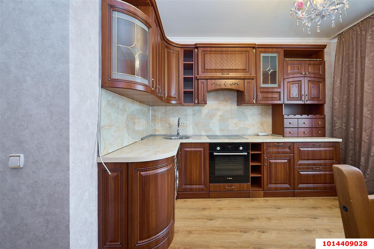 Фото №3: 2-комнатная квартира 66 м² - Краснодар, имени Петра Метальникова, ул. Петра Метальникова, 13