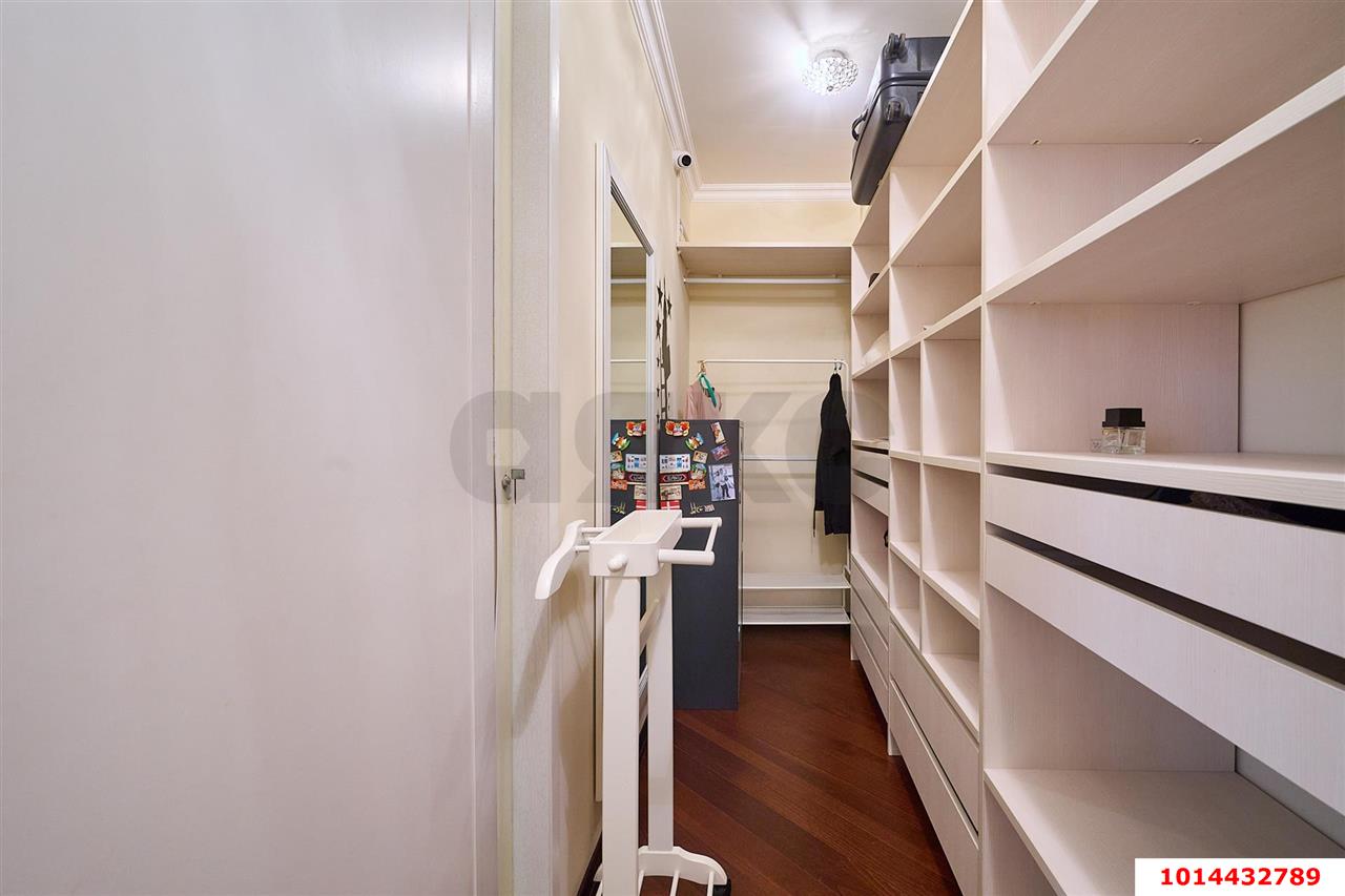 Фото №17: 3-комнатная квартира 108 м² - Краснодар, Западный внутригородской округ, мкр. Юбилейный, пр-кт Чекистов, 38