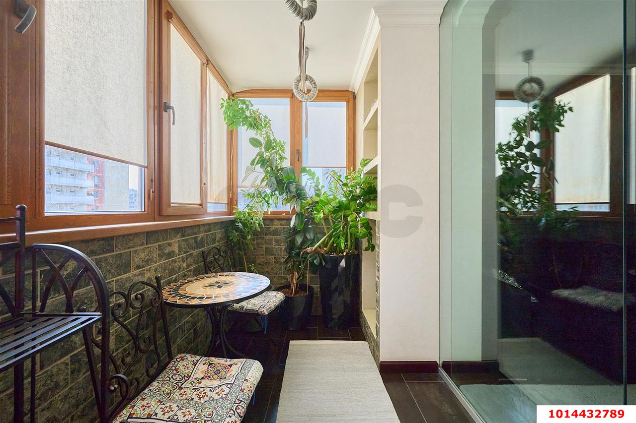 Фото №8: 3-комнатная квартира 108 м² - Краснодар, Западный внутригородской округ, мкр. Юбилейный, пр-кт Чекистов, 38