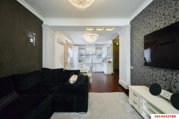 Фото №1: 3-комнатная квартира 108 м² - Краснодар, мкр. Юбилейный, пр-кт Чекистов, 38