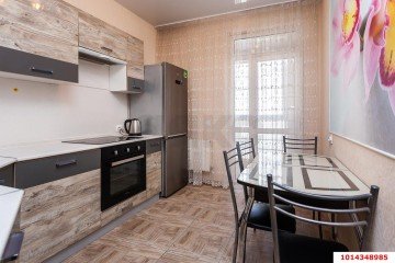 Фото №1: 1-комнатная квартира 38 м² - Краснодар, мкр. Солнечный, ул. имени Симиренко, 18