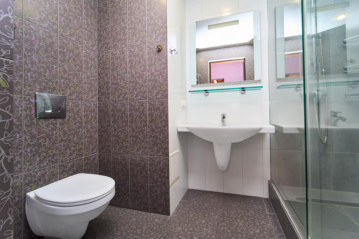 Фото №9: 4-комнатная квартира 124 м² - Краснодар, Круглик, Школьный, мкр. Прикубанский внутригородской округ, ул. Школьная, 17