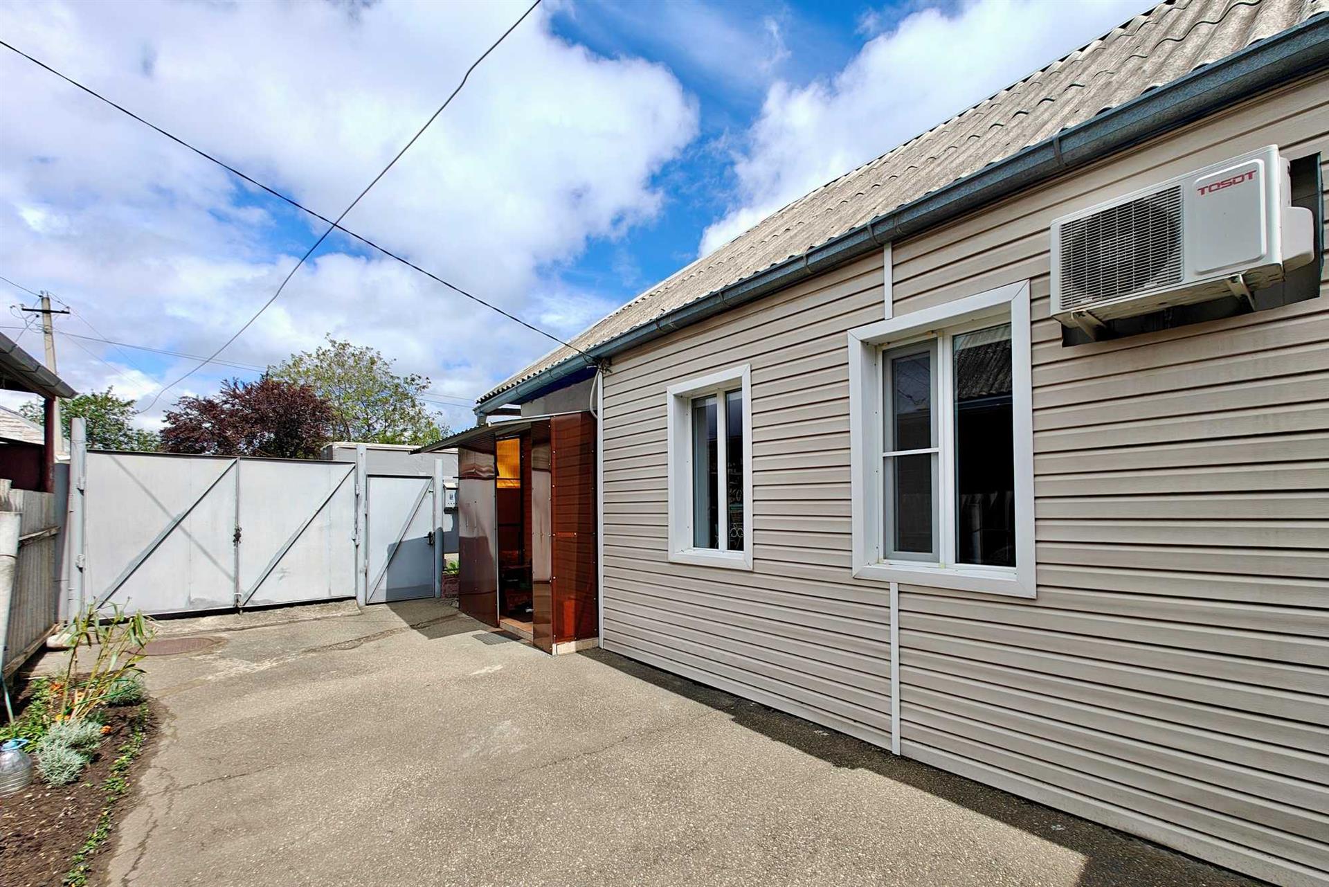 Фото №10: Дом 100 м² + 3.5 сот. - Краснодар, Карасунский внутригородской округ, мкр. Камвольно-суконный Комбинат, ул. 2-я Заречная, 144