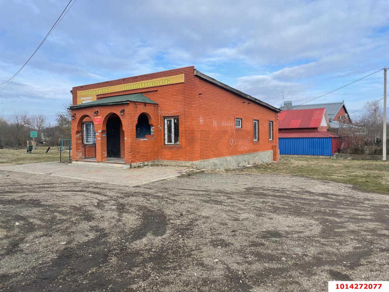 Фото №2: Торговое помещение 97 м² - Смоленская, ул. 20-й Горной Стрелковой Дивизии, 55
