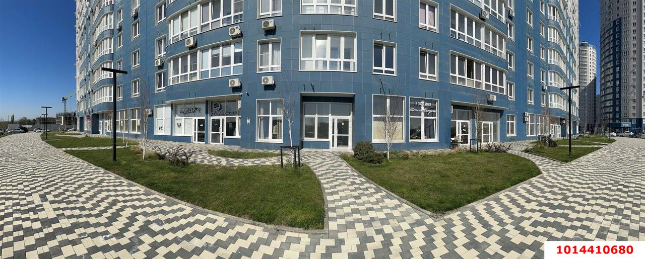 Фото №4: Торговое помещение 35 м² - Краснодар, жилой комплекс Фонтаны, ул. Воронежская, 47/14