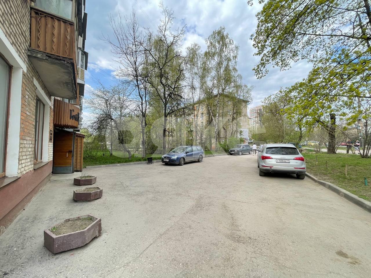 Фото №4: Коммерция 156 м² - Тула, Привокзальный территориальный округ, ул. Макаренко, 6