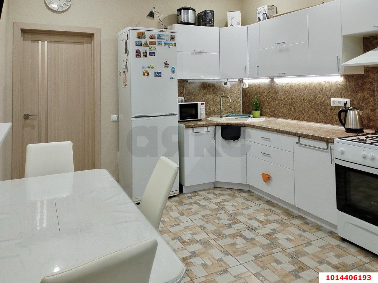 Фото №1: Дом 74 м² + 3 сот. - Краснодар, коттеджный  Золотой Город, ул. Новоафонская, 109