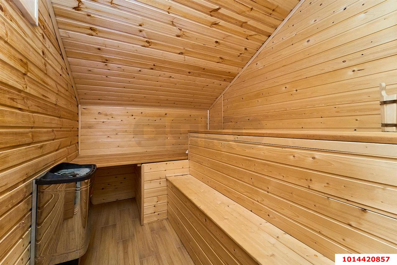 Фото №14: Дом 208 м² + 6 сот. - Краснодар, Прикубанский внутригородской округ, мкр. имени Н.И. Вавилова, ул. А.В. Дёмина, 38