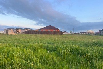 Фото №2: Земельный участок под ИЖС 6.51 сот. - Ленина, мкр. КП Приморский, ул. Пластунская, 213