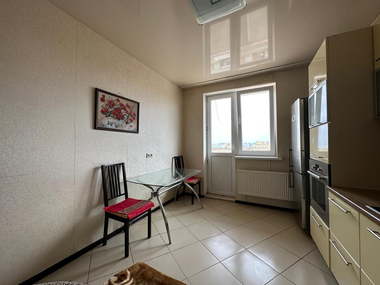 Фото №3: 1-комнатная квартира 56 м² - Краснодар, Прикубанский внутригородской округ, мкр. имени Маршала Жукова, ул. Александра Покрышкина, 4/9