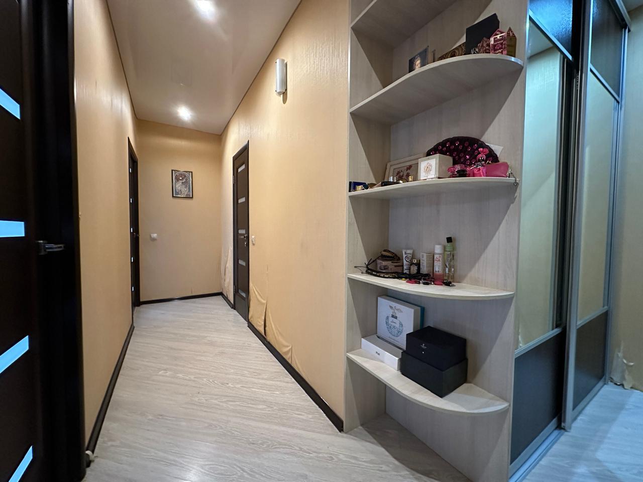 Фото №11: 1-комнатная квартира 56 м² - Краснодар, Прикубанский внутригородской округ, мкр. имени Маршала Жукова, ул. Александра Покрышкина, 4/9