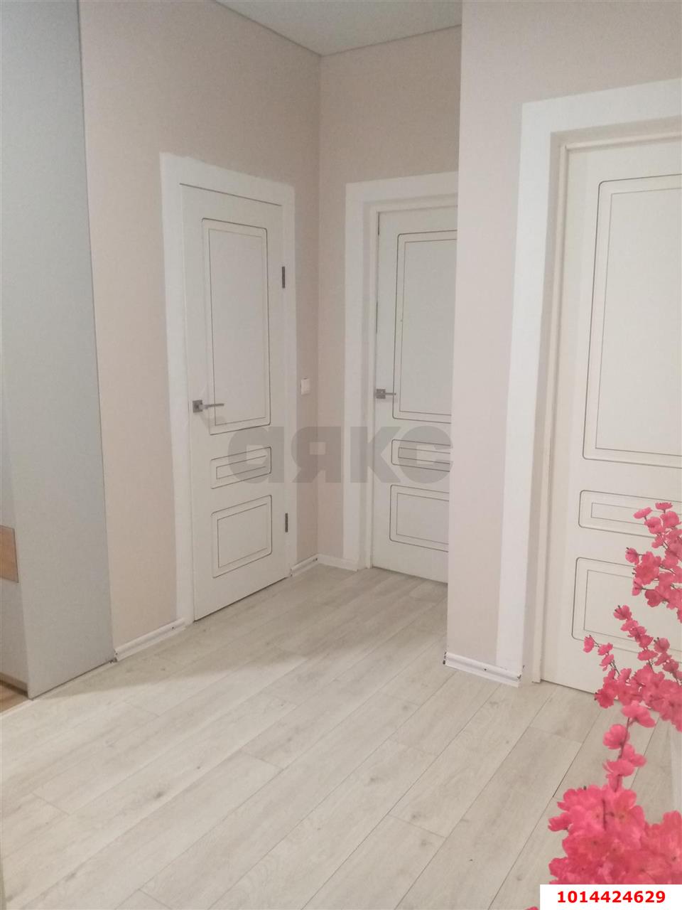 Фото №2: 2-комнатная квартира 56 м² - Пригородный, жилой комплекс Мини-полис Куб-А, ул. Сербская, 6/3