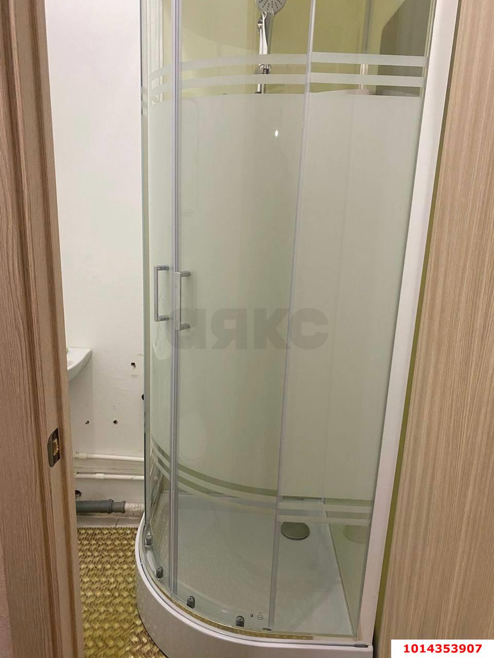 Фото №3: Студия 27 м² - Краснодар, Почтовый, пр-кт имени писателя Знаменского, 25/1