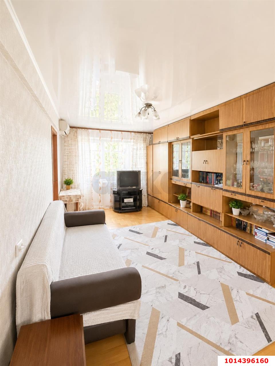 Фото №3: 2-комнатная квартира <span class="whitespace-nowrap">45 м²</span>, <span class="whitespace-nowrap">3/5 эт.</span> - Краснодар, Карасунский внутригородской округ, мкр. Черёмушки, ул. 2-я Пятилетка, 6