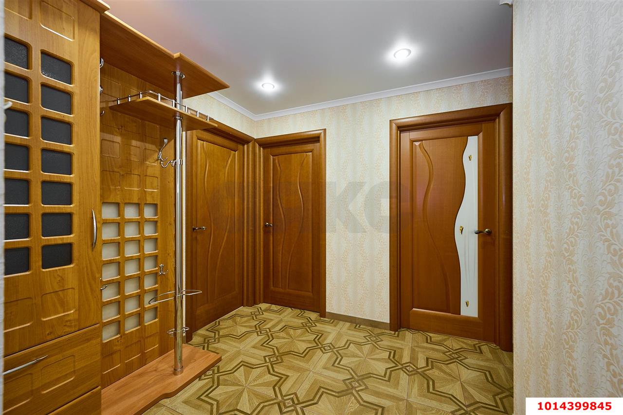 Фото №13: 3-комнатная квартира 65 м² - Краснодар, Центральный внутригородской округ, Западный внутригородской округ, Горгаз, мкр. Центральный, ул. Речная, 11