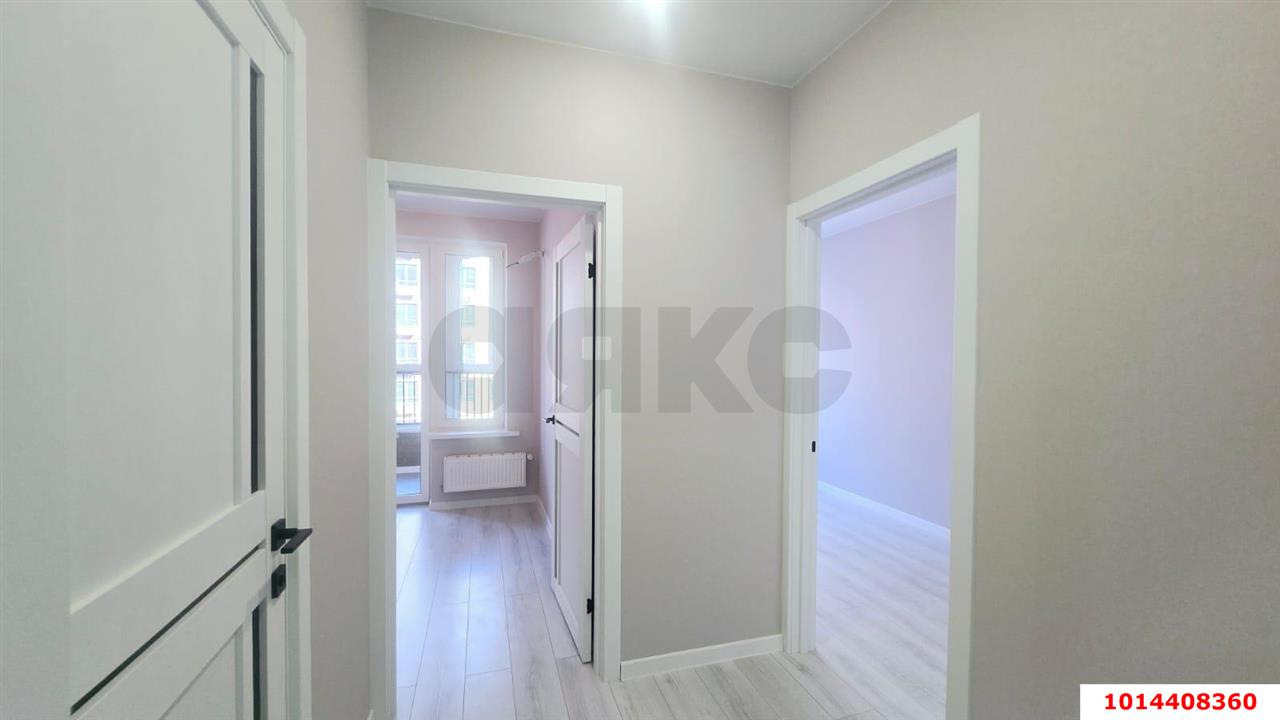 Фото №1: 1-комнатная квартира 33 м² - Краснодар, жилой комплекс Спортивная Деревня, ул. имени Генерала Корнилова, 18