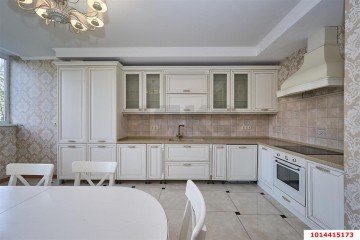 Фото №1: 3-комнатная квартира 101 м² - Краснодар, мкр. Солнечный, ул. Памяти Чернобыльцев, 6