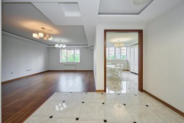 Фото №1: 2-комнатная квартира 101 м² - Краснодар, мкр. Солнечный, ул. Памяти Чернобыльцев, 6