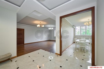 Фото №2: 2-комнатная квартира 107 м² - Краснодар, мкр. Солнечный, ул. Памяти Чернобыльцев, 6