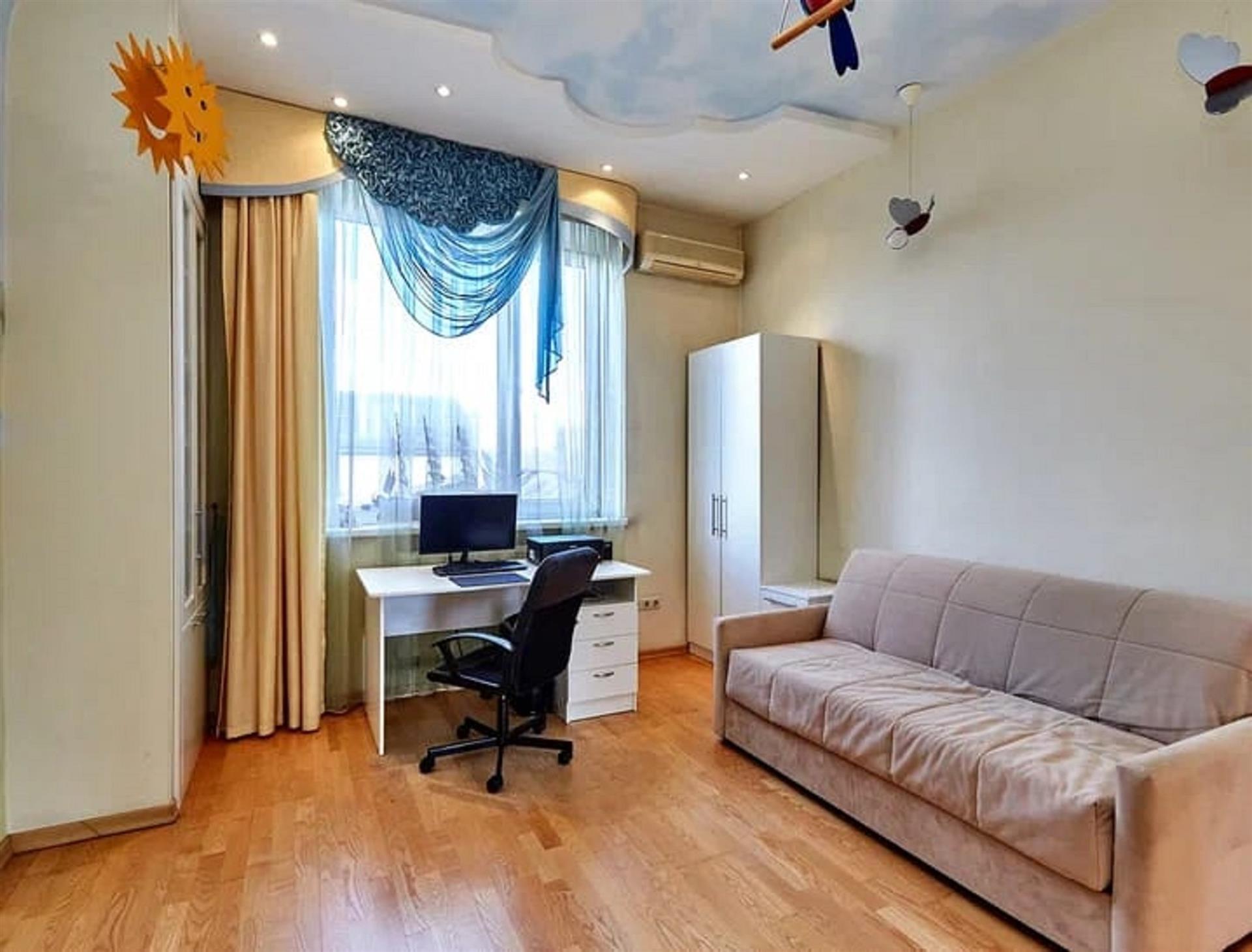 Фото №14: Дом 320 м² + 3.96 сот. - Краснодар, Центральный внутригородской округ, мкр. Дубинка, ул. Фурманова, 67