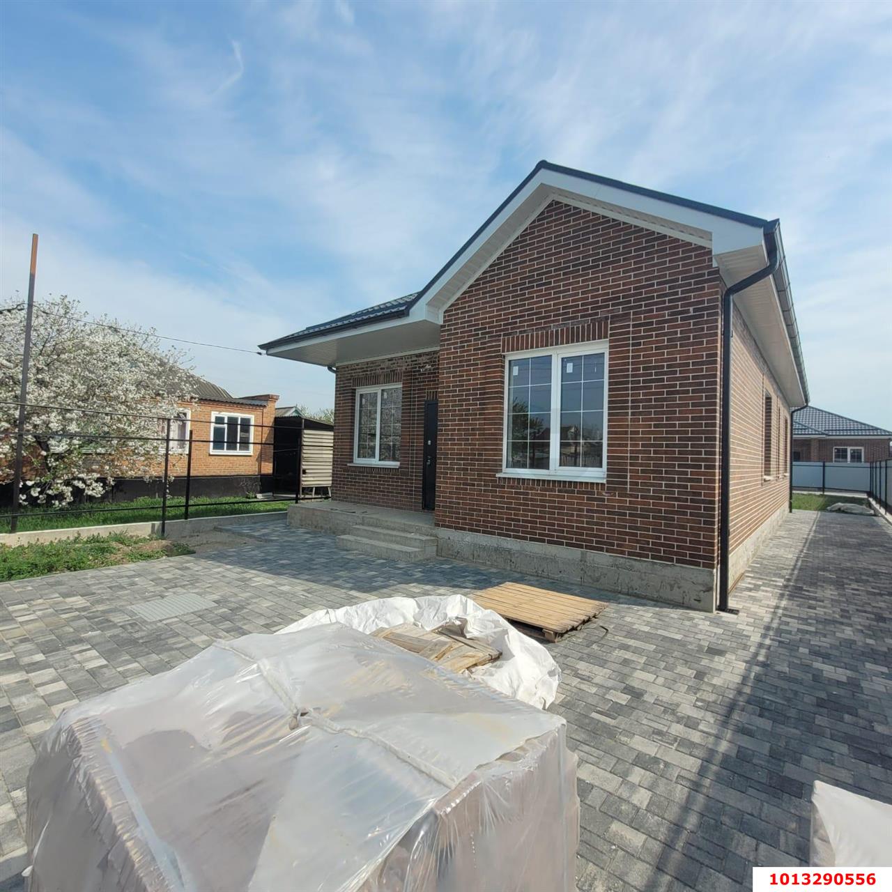 Фото №2: Дом 140 м² + 5 сот. - Славянск-на-Кубани, ул. Ярмарочная, 262