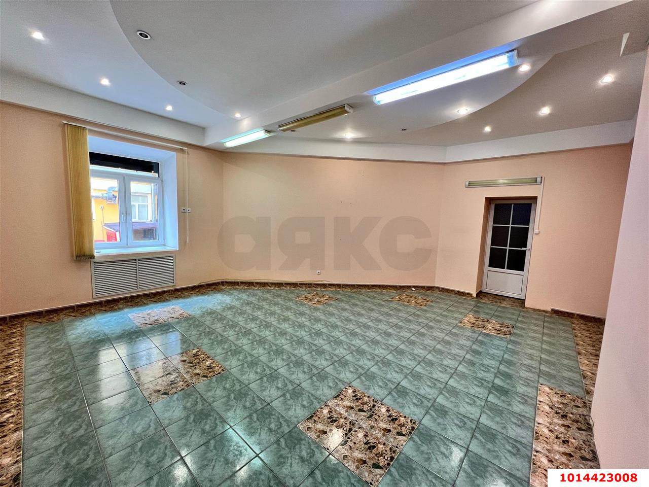 Фото №2: Офисное помещение 38 м² - Краснодар, Центральный, ул. Чапаева, 94