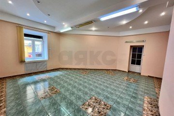 Фото №2: Офисное помещение 38 м² - Краснодар, мкр. Центральный, ул. Чапаева, 94