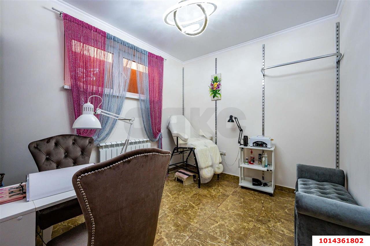 Фото №11: Коммерция 90 м² - Новая Адыгея, мкр. жилой комплекс Тургеневский Двор, ул. Тургеневское шоссе, 1к1