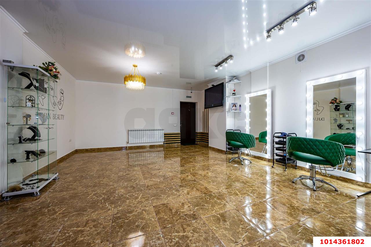 Фото №6: Коммерция 90 м² - Новая Адыгея, мкр. жилой комплекс Тургеневский Двор, ул. Тургеневское шоссе, 1к1