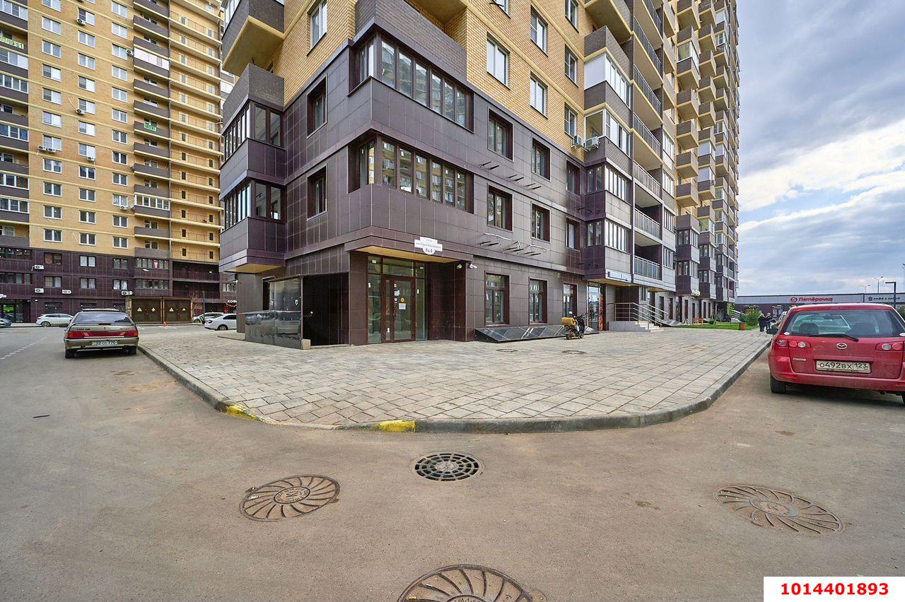Фото №6: Торговое помещение 55 м² - Краснодар, жилой комплекс Ракурс, ул. имени Героя Ростовского, 8к4