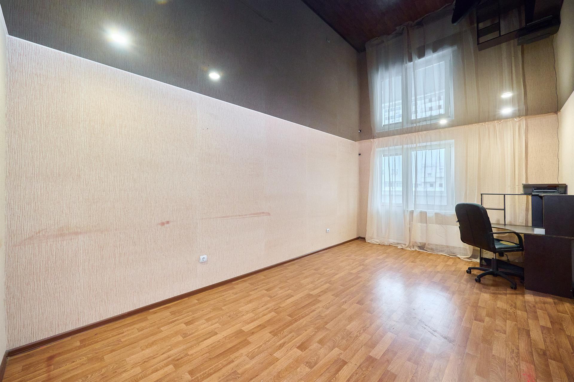 Фото №15: 3-комнатная квартира 96 м² - Краснодар, Прикубанский внутригородской округ, мкр. Восточно-Кругликовский, ул. Героев-Разведчиков, 30