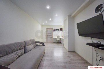 Фото №2: 2-комнатная квартира 74 м² - Краснодар, мкр. 2-я Площадка, ул. Кореновская, 2/1